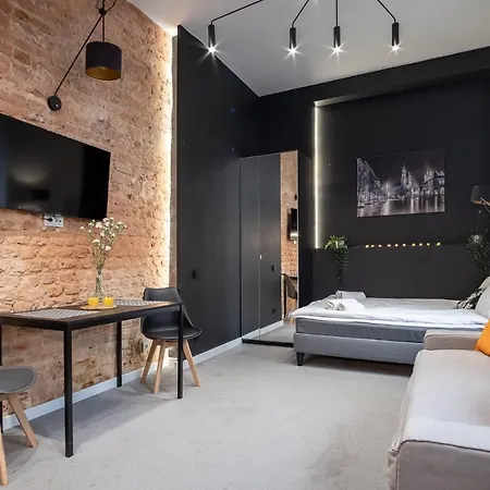 Apartmán Florianska 24 *