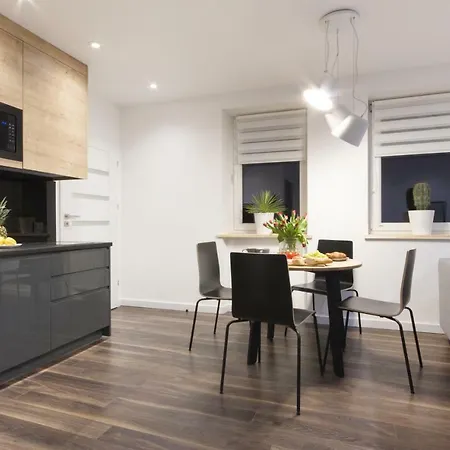 Apartman Florianska 24 By Mb