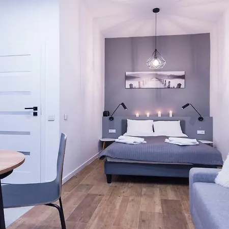 Apartman Florianska 24 By Mb *